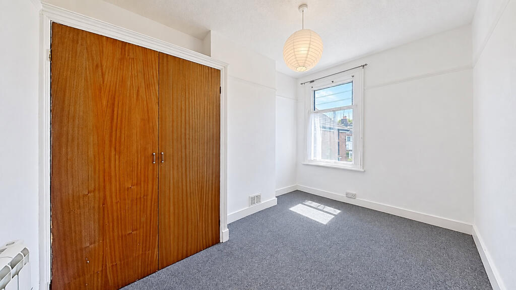 Apartment in Canterbury - View 4