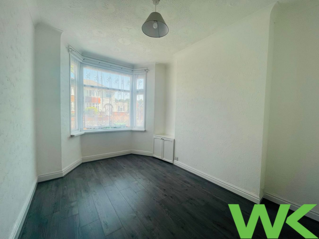 House in Sandwell, West Midlands - View 2