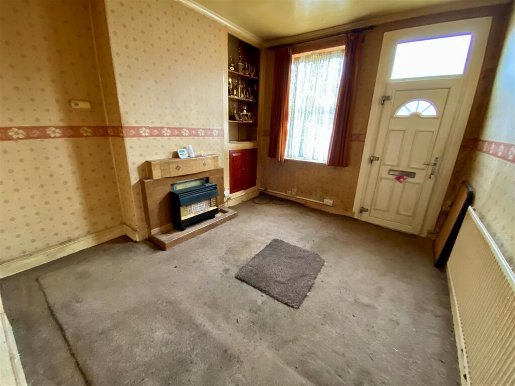 Swan Lane, Stoke, Coventry photo 4
