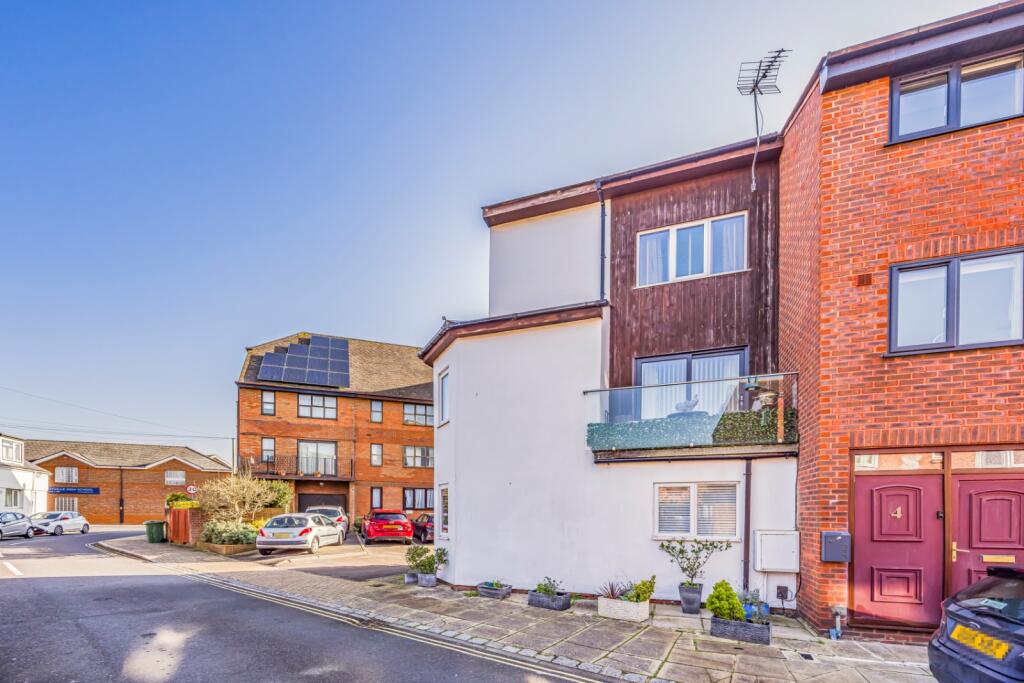 Main image of property: Onslow Road, Southsea, Hampshire, PO5