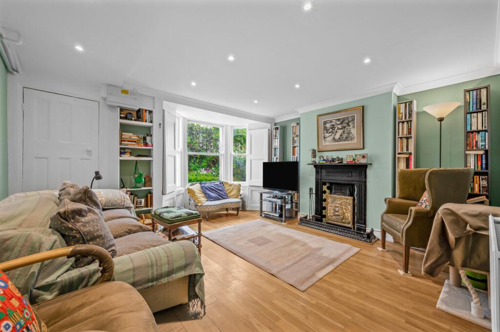 Main image of property: Medina Road,
Yonge Park, N7