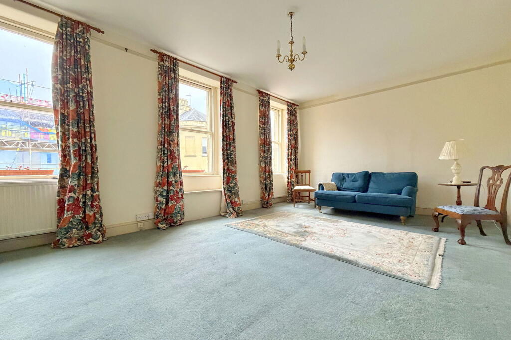 Apartment in Bath - View 3