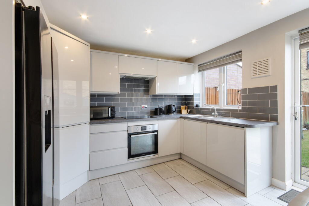 House in Dartford - View 4