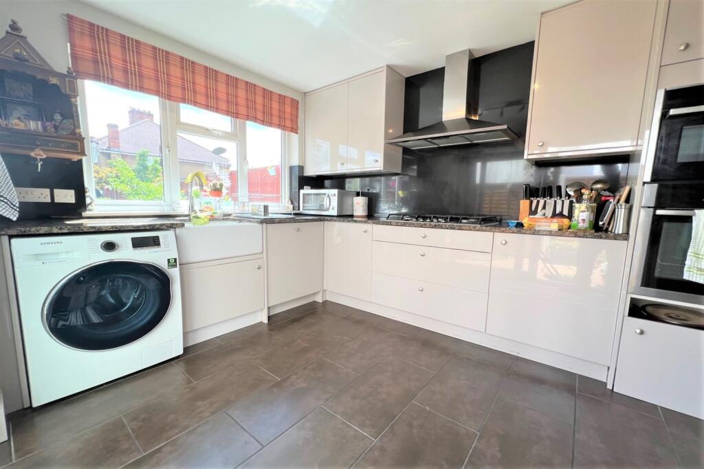 House in London - View 4