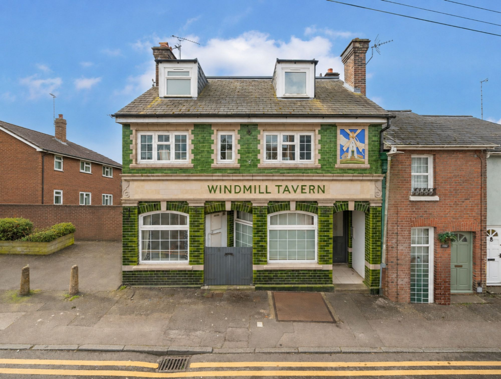 Main image of property: Flat 3 Windmill Tavern, 32 North Street