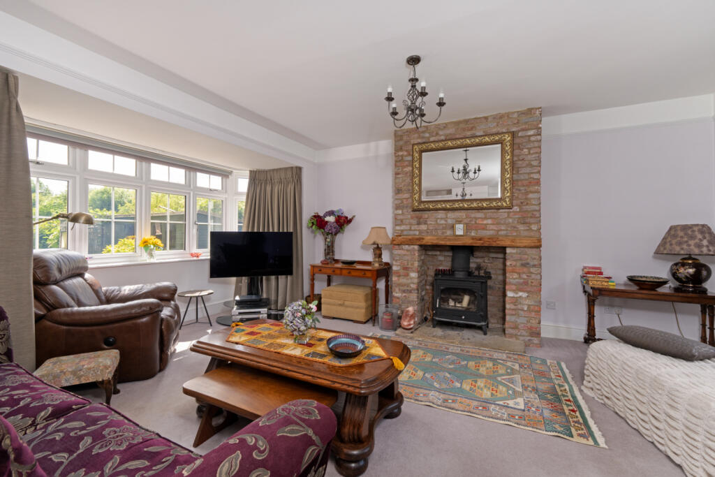 High Wych, Sawbridgeworth, Hertfordshire, CM21 photo 2