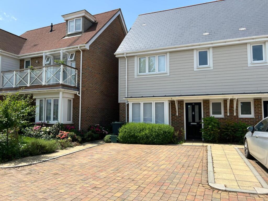 Main image of property: Matthews Close, Snodland, ME6