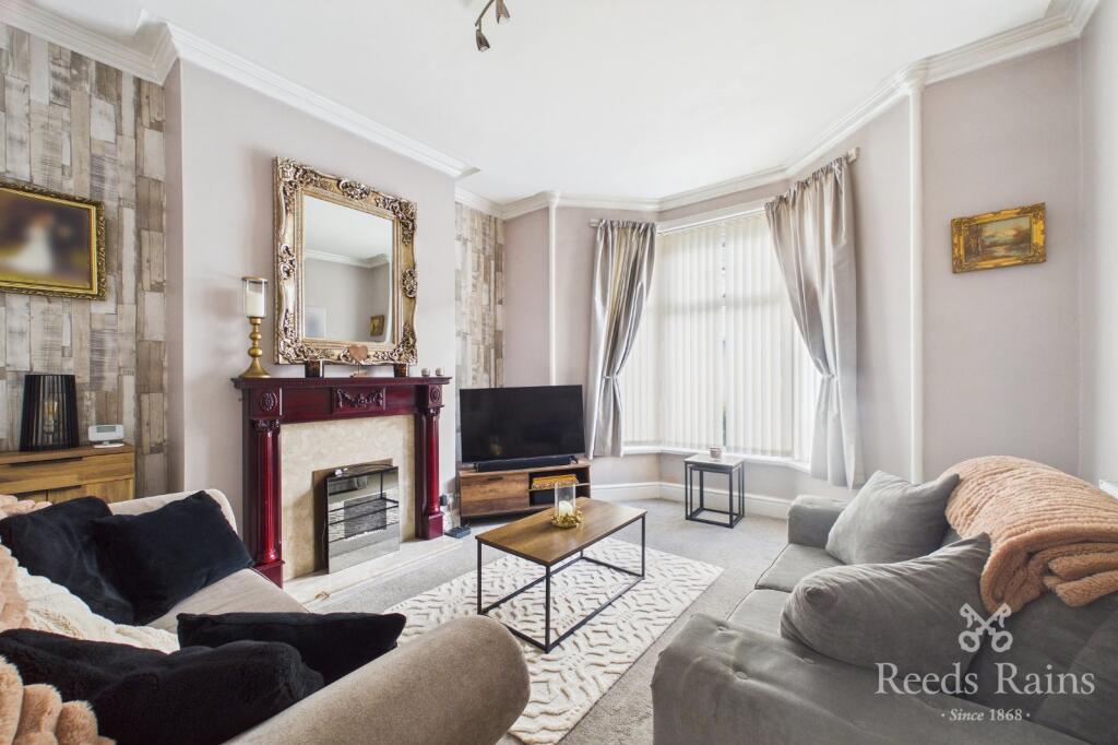 House in Burnley, Rose Grove - View 2