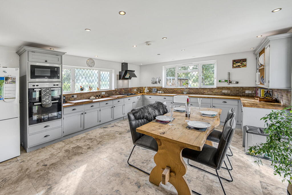 House in West Suffolk, Brockley - View 3