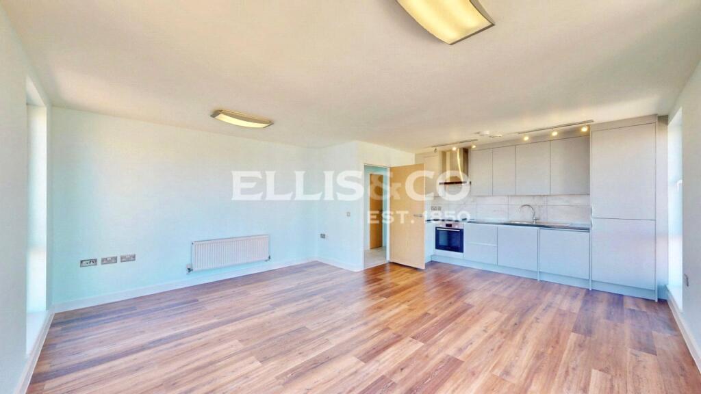 Main image of property: The Green, Southall, UB2