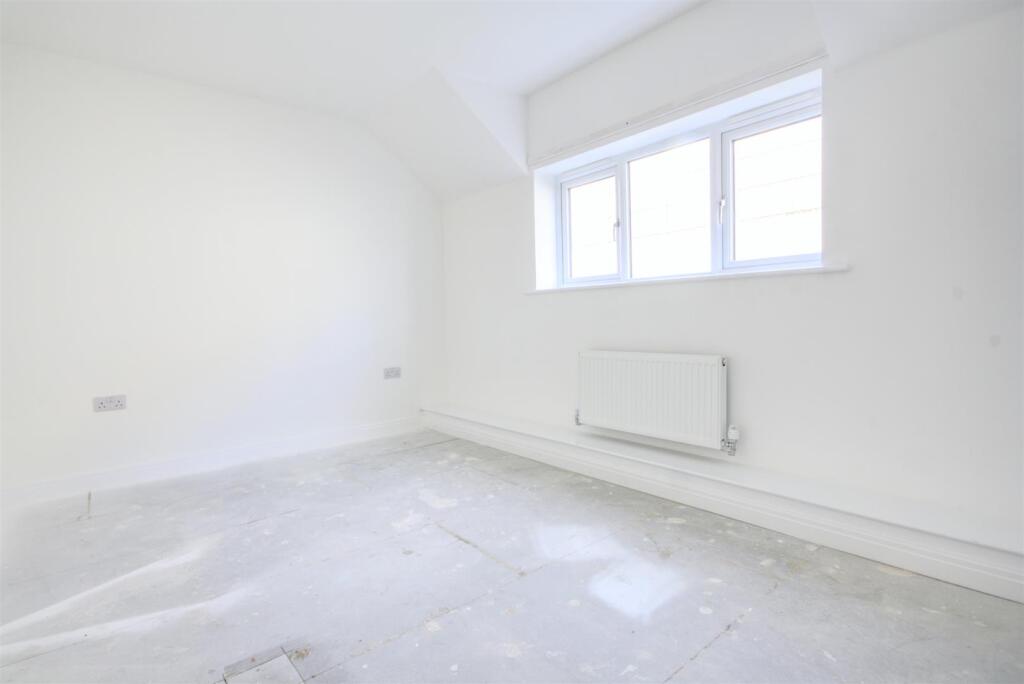 Additional image 6 of 16 Pen-Y-Ghent Road, Skipton