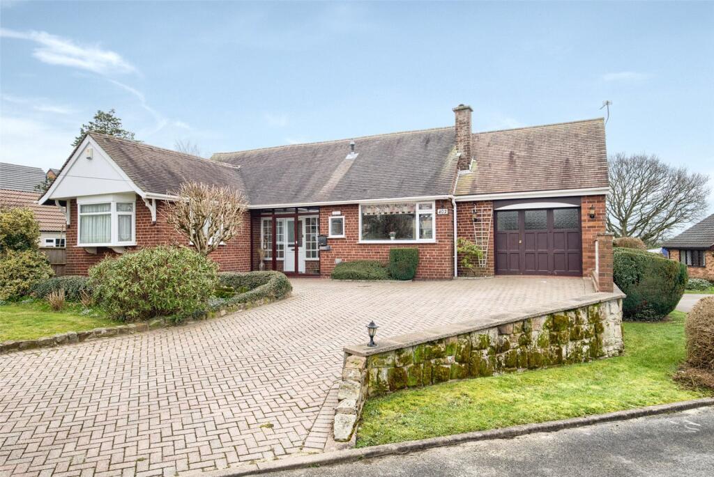 Main image of property: Cannock Road, Cannock, WS11