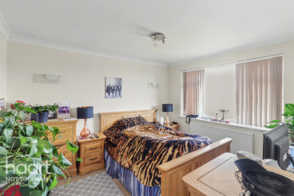House in Nottingham, Gedling - View 5