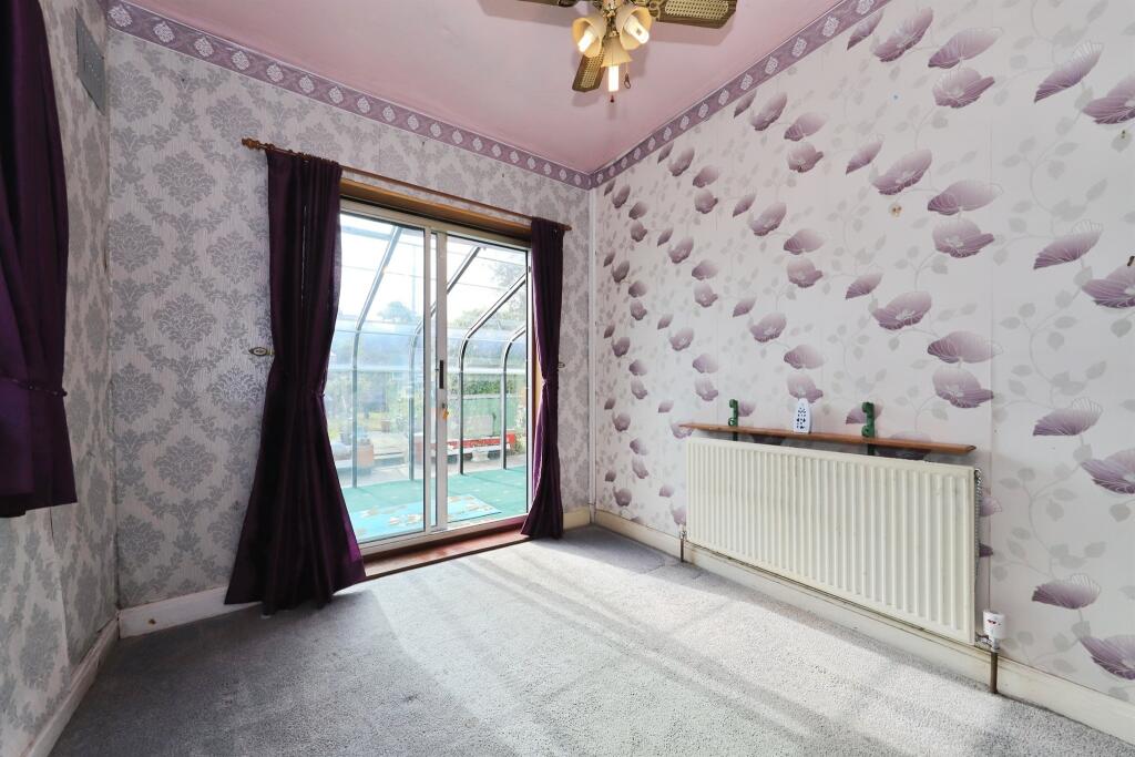 Ward Grove, Wolverhampton - More
