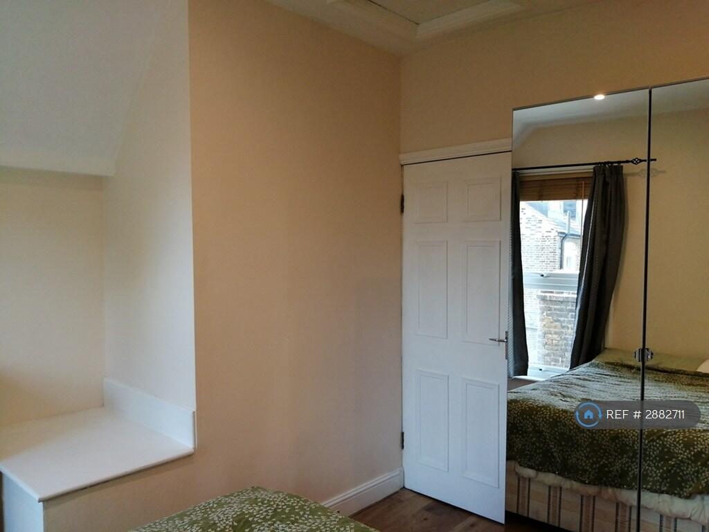 1 bedroom penthouse for rent