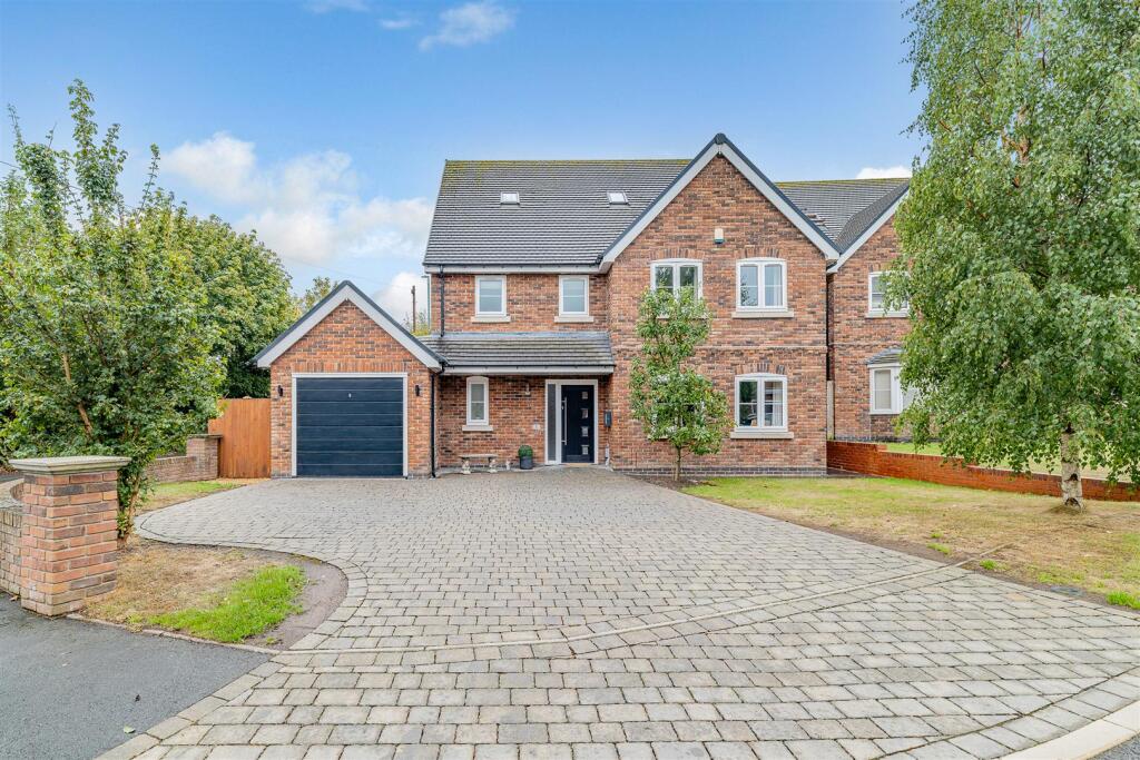 Main image of property: 1 Winney Hill View, Shrewsbury, SY1 3SH