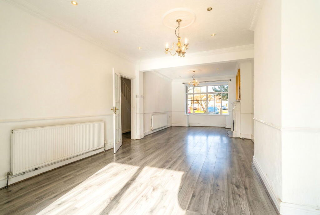 House in Birmingham, Hall Green - View 4