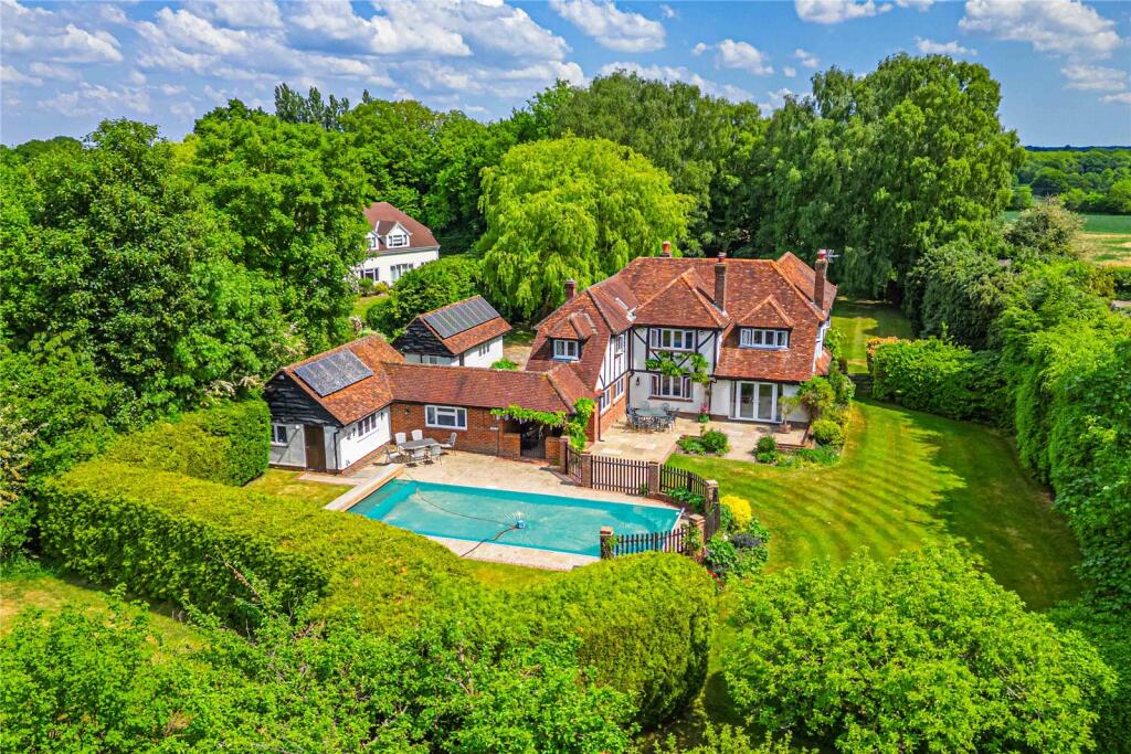5-bed detached on Bulstrode Lane, Felden, Hemel Hempstead, Hertfordshire, HP3, £2,000,000