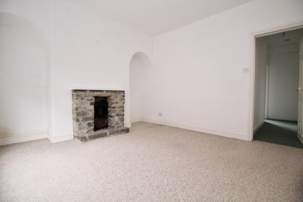 Additional image 4 of Orchard Road, Street