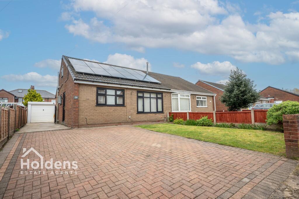 Main image of property: Irongate, Bamber Bridge, PR5