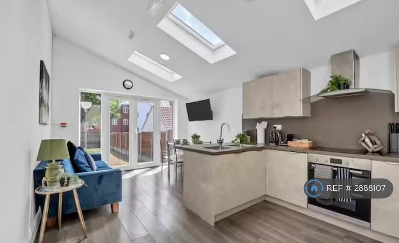 Main image of property: Orwell Road, Ipswich, IP3