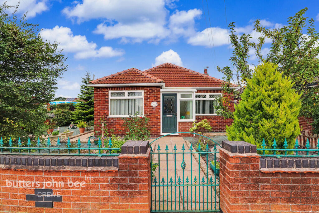 2-bed detached on Sandown Road, Crewe, £250,000