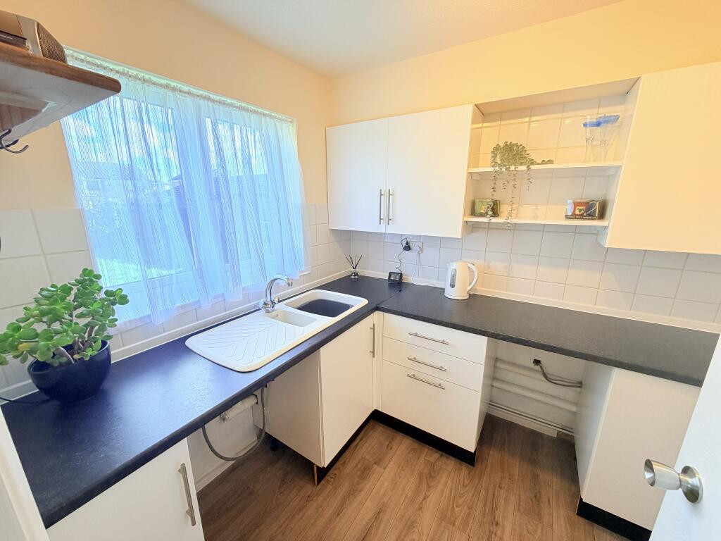 Campion Court, Little Thurrock  photo 3