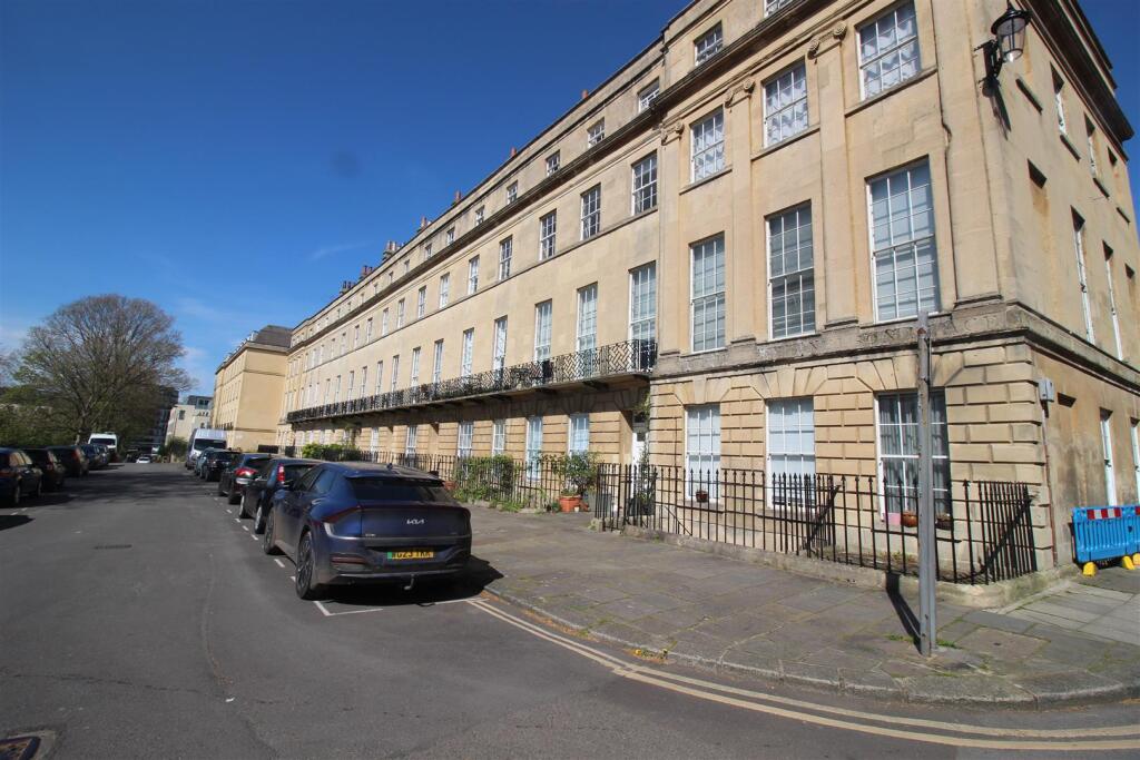 Main image of property: Nelson Place West, Kingsmead, Bath