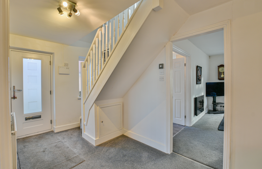 71, Turves Road, Cheadle Hulme photo 4