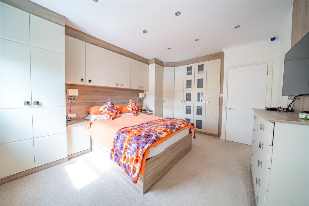 House in Leeds - View 5