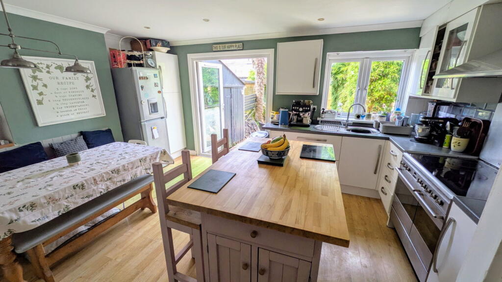 House in Truro - View 4