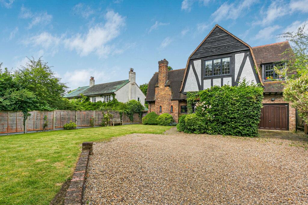 Additional image 23 of Kentish Lane, Brookmans Park, AL9