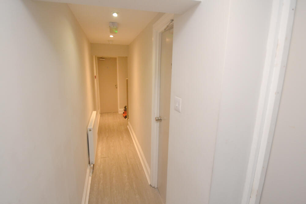 1 bedroom semi-detached house for rent