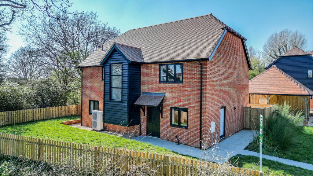 Main image of property: Standen Street, Iden Green