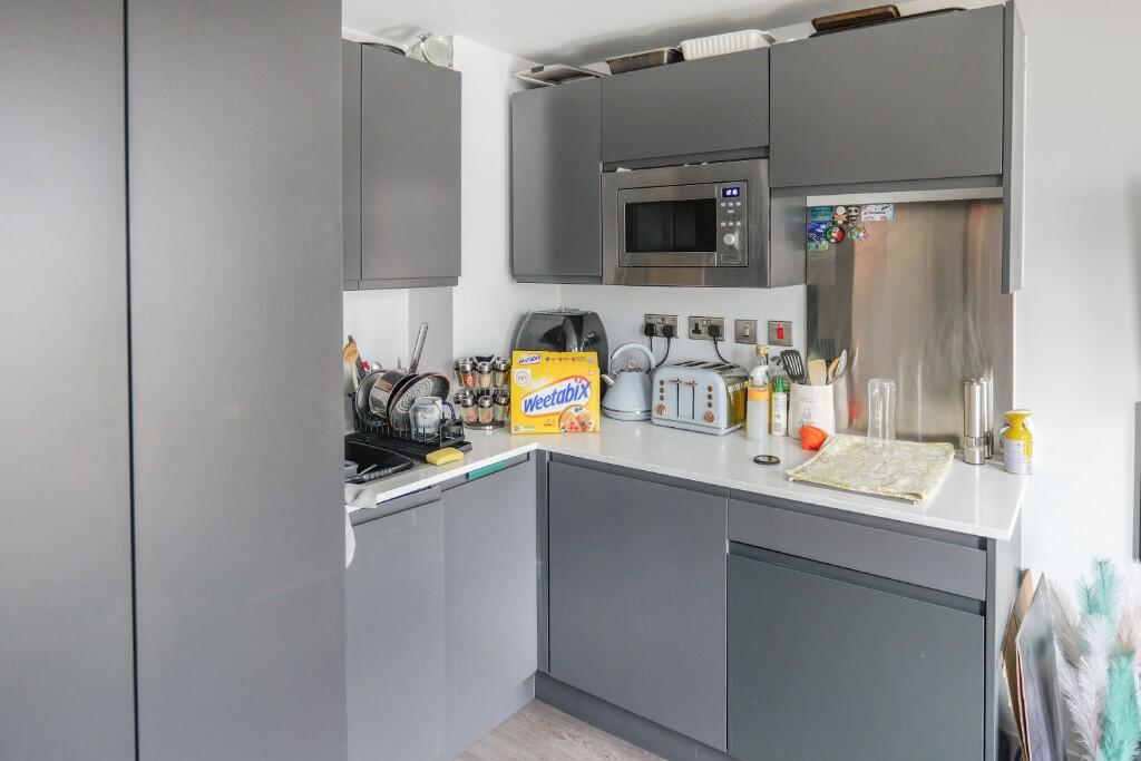 Apartment in Liverpool - View 4