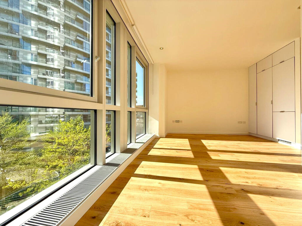 Apartment in London - More