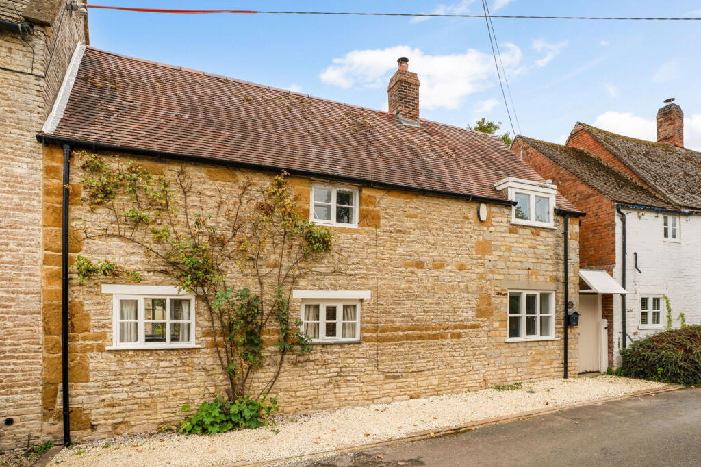 Church Lane, Newbold On Stour, Stratford Upon Avon, CV37 8TW photo 2