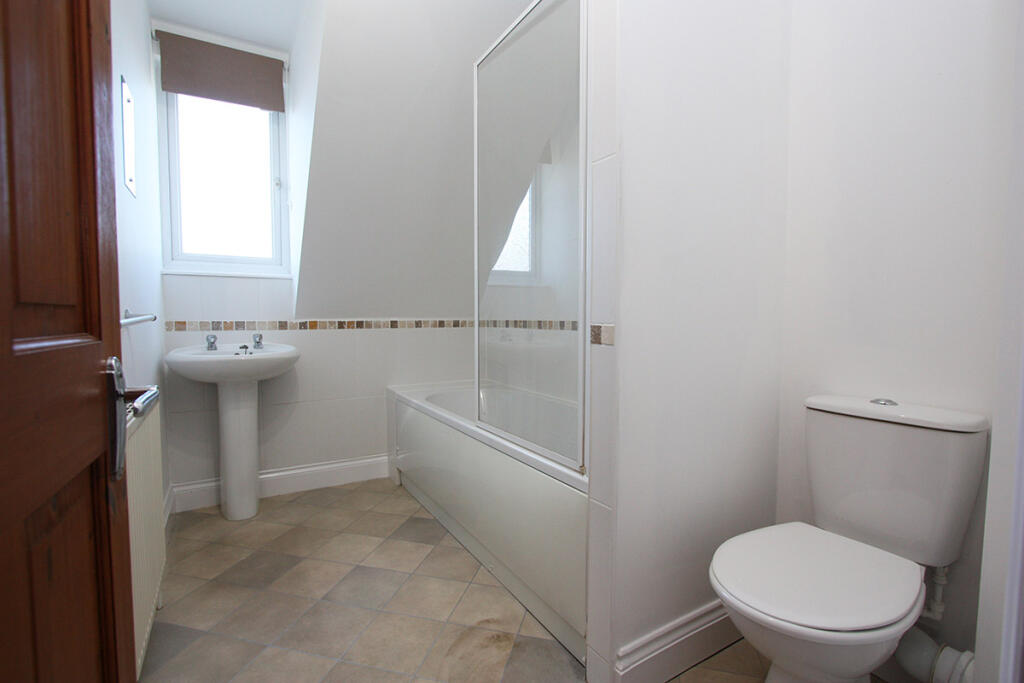 House in Highworth, Swindon - More