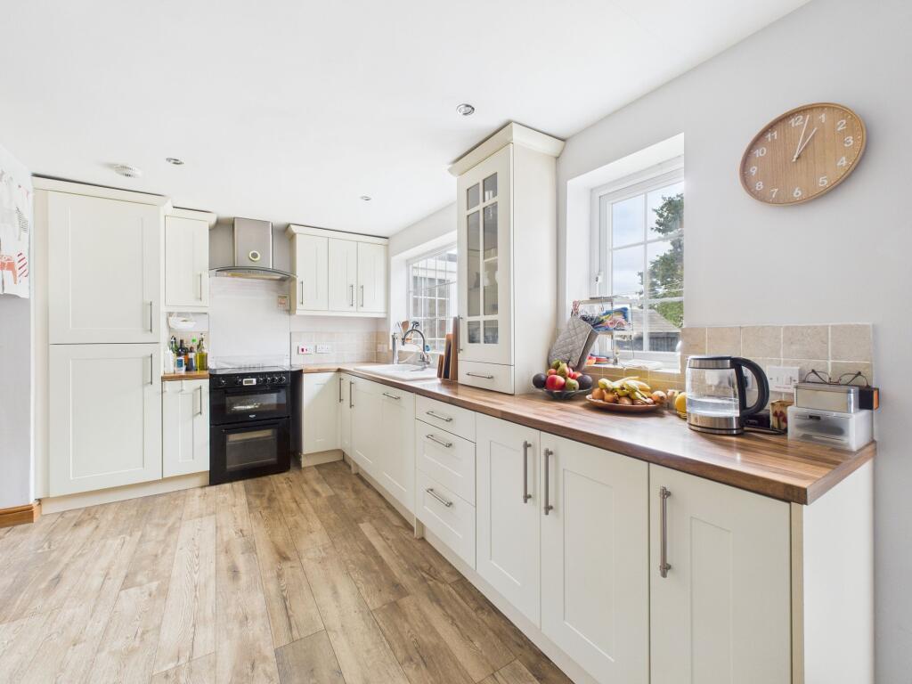 House in Nottingham, Top Valley - View 3