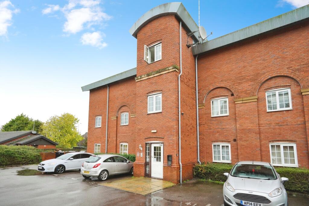 Main image of property: Caxton Court, Burton Upon Trent, DE14 3SH