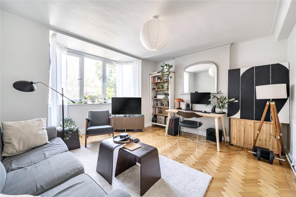 Main image of property: Colney Hatch Lane, London, N10