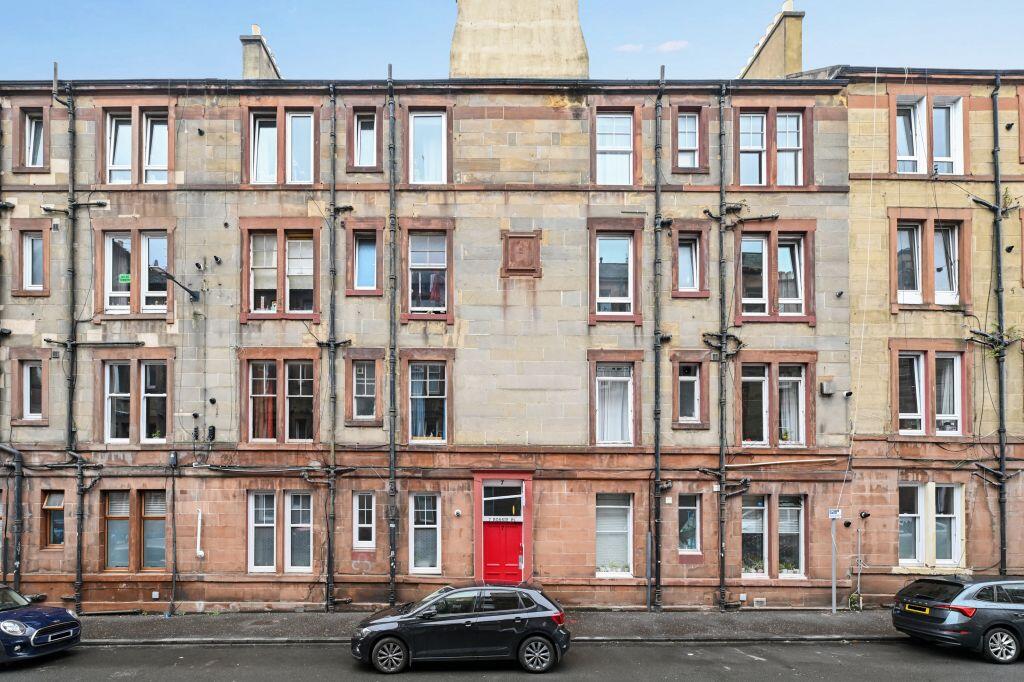 Main image of property: Pf2 7, Rossie Place, EDINBURGH, EH7 5SF