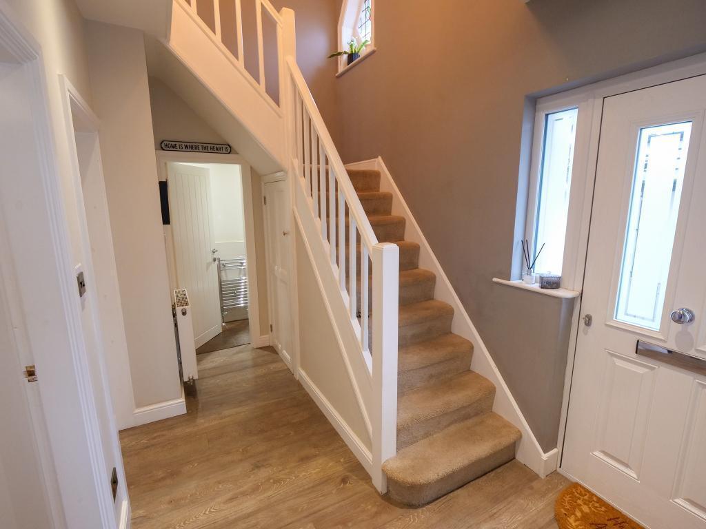 Hillmount Avenue, Heysham, Morecambe photo 2