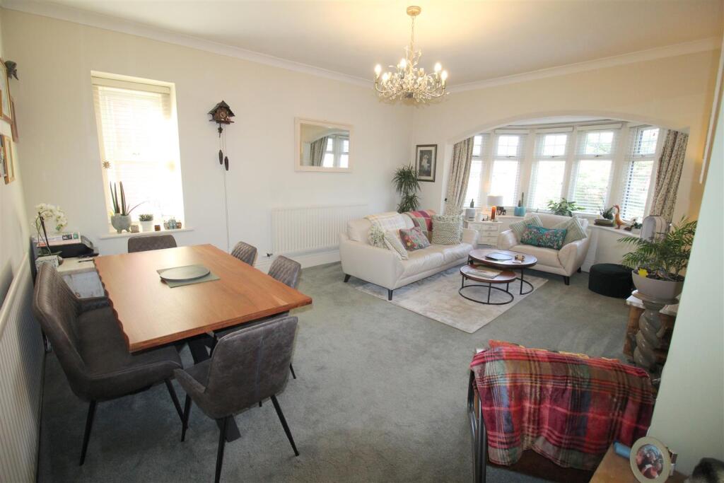 Stanley Road, Lytham St. Annes photo 2