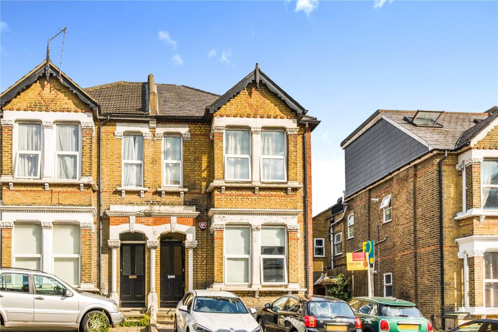 Main image of property: Station Road, London