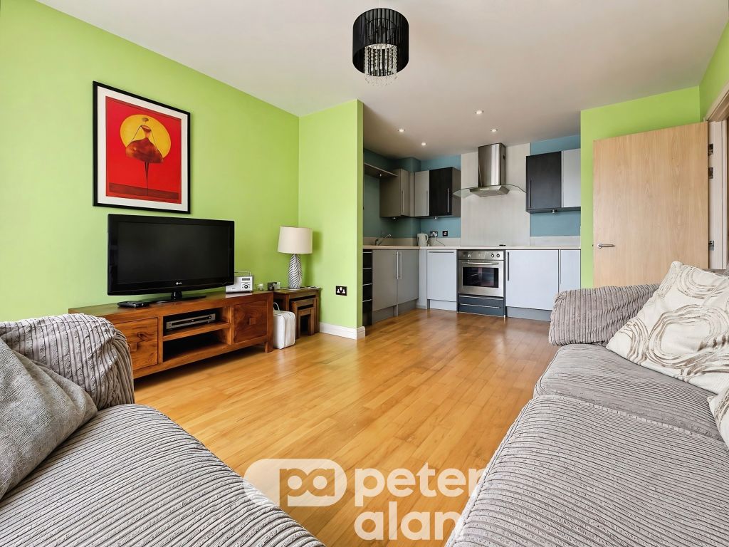 Apartment in Cardiff, Castle - View 4