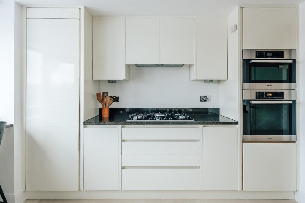 2 bedroom serviced apartment for rent