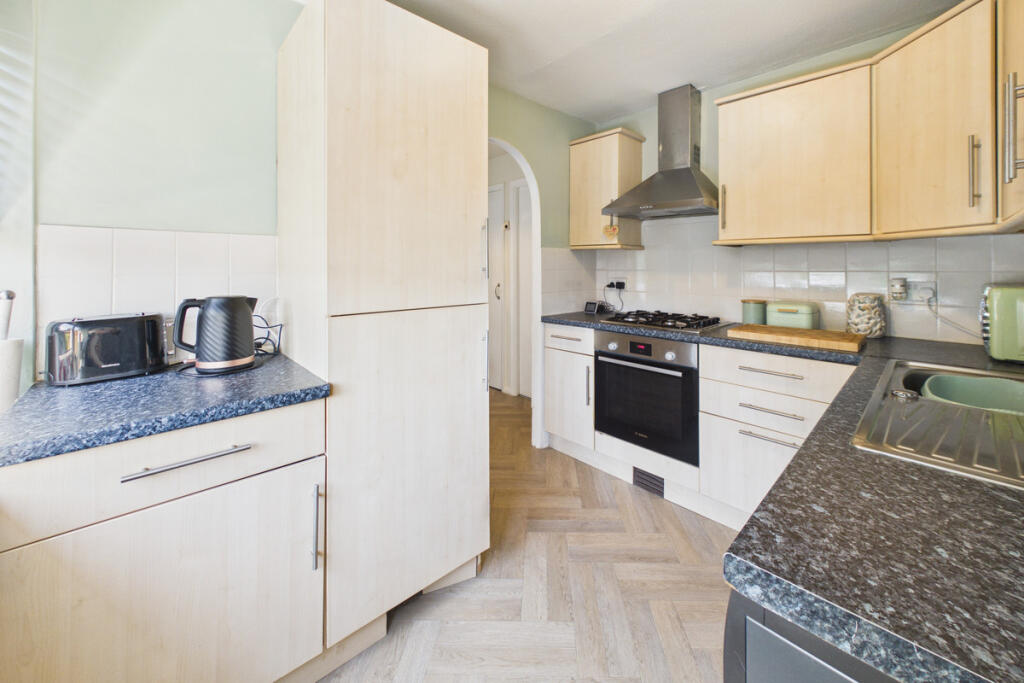 Apartment in Dacorum, The Image - View 3