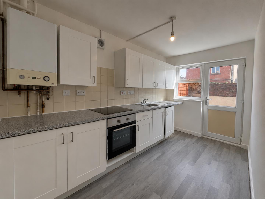 House in Portsmouth - View 5