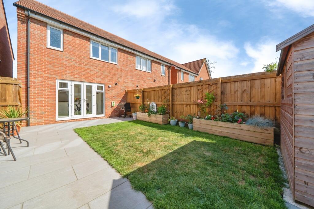 Abbotsley Road, Sandymoor, Cheshire, WA7 photo 3